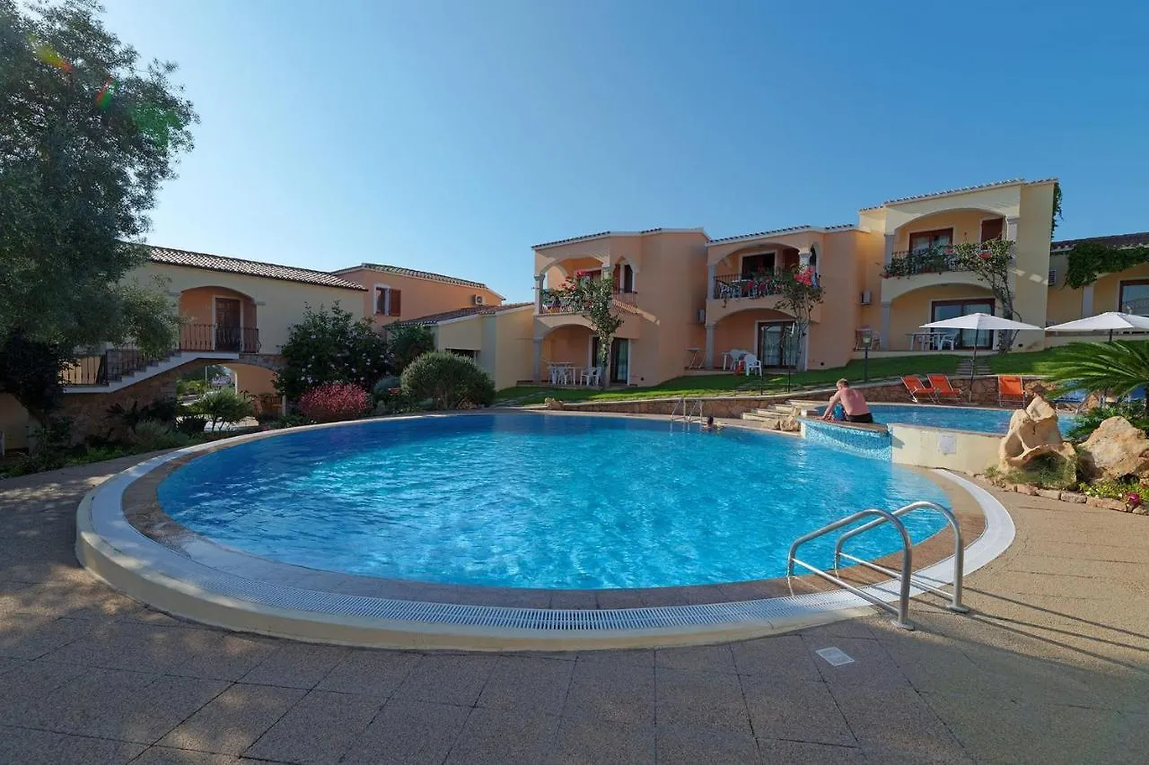 The Fantastic Residenza Badus Two Bedroom Sleeps Six Child Num0818 Badesi 0*,